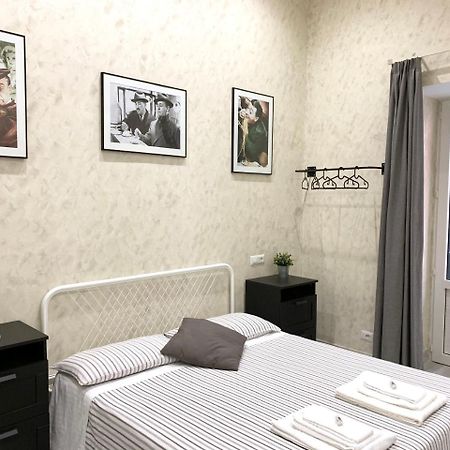 Bed No Breakfast Ak Otel Napoli Dış mekan fotoğraf
