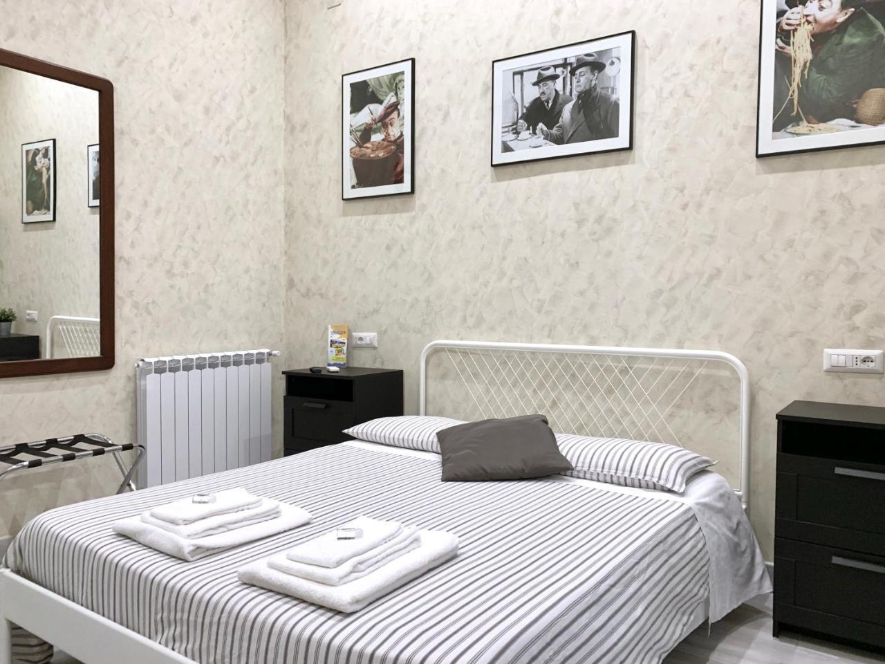 Bed No Breakfast Ak Otel Napoli Dış mekan fotoğraf